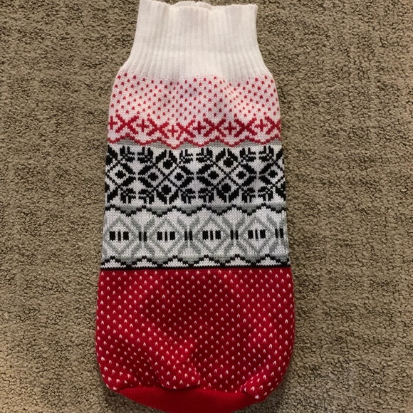 Wool Blend Dog Sweater (for medium size dogs) NWOT - Picture 1 of 3